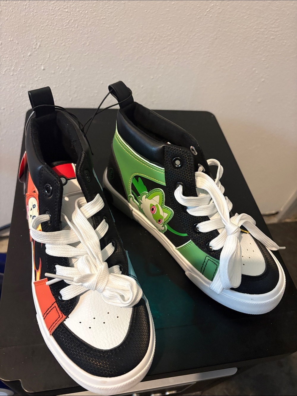 Kids High-Top Cartoon Accent Sneakers in Black, White, Green & Orange